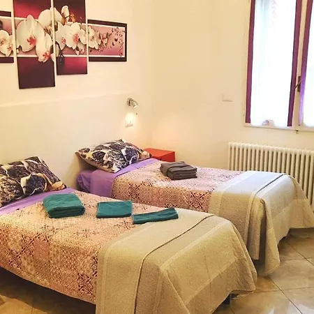 Bed And Breakfast Corticella 24-2